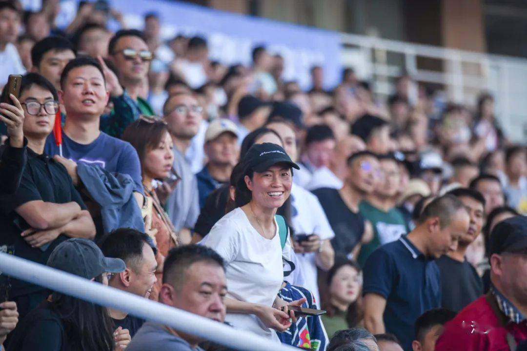 德甲综合：拜仁战平海登海姆 勒沃库森大胜莱比锡